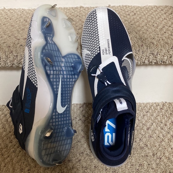 Mike Trout Metal Cleats new without box - Picture 4 of 6